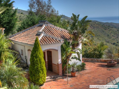 Pool_House_Bird_View