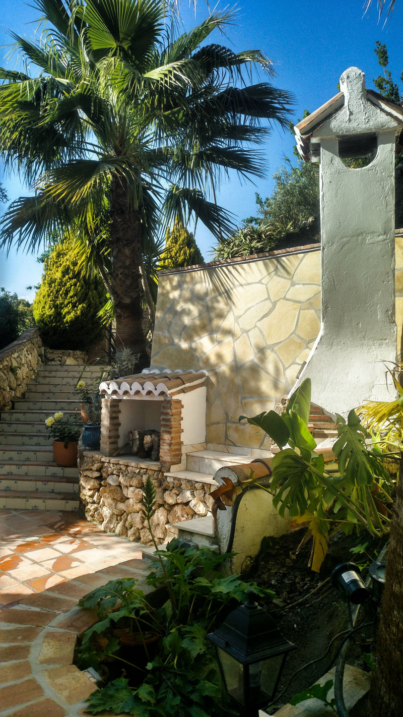 Vakantieverhuur rechtstreeks van de eigenaar-luxe villa met zwembad in Competa Andalusie